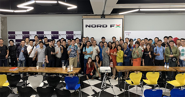 Pedagang Berjaya - Kejayaan Syarikat. NordFX Berkongsi Kepakaran bersama Pedagang di Vietnam dan Rantaunya1